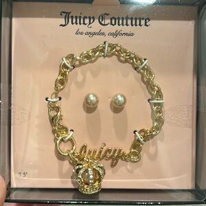 Bracelet set by juicy